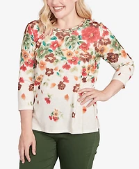 Alfred Dunner Petite Mount Laurel Floral Detailed Neck Top