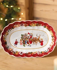 Villeroy & Boch Toy's Fantasy Oval Platter, Santa and Kids
