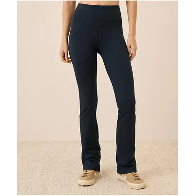 Pact On the Go-To Bootcut Legging