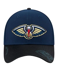 New Era Men's Navy Orleans Pelicans Sport Night 39THIRTY Flex Hat