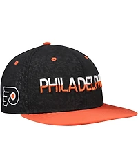 Fanatics Men's Black Philadelphia Flyers Alternate Logo Snapback Hat