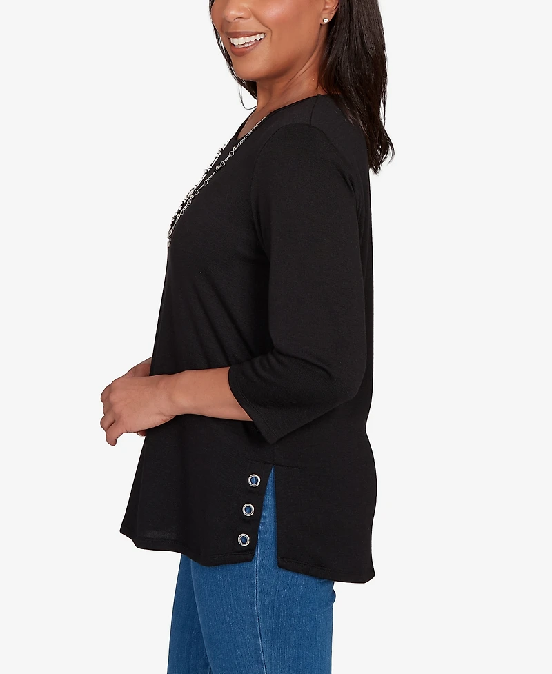Alfred Dunner Women's Classic Melange Side Button Crew Neck Top with Necklace