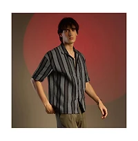 Campus Sutra Men's Woven Striped Oversized Shirt