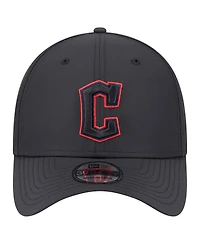 New Era Men's Black Cleveland Guardians Night 39THIRTY Flex Hat