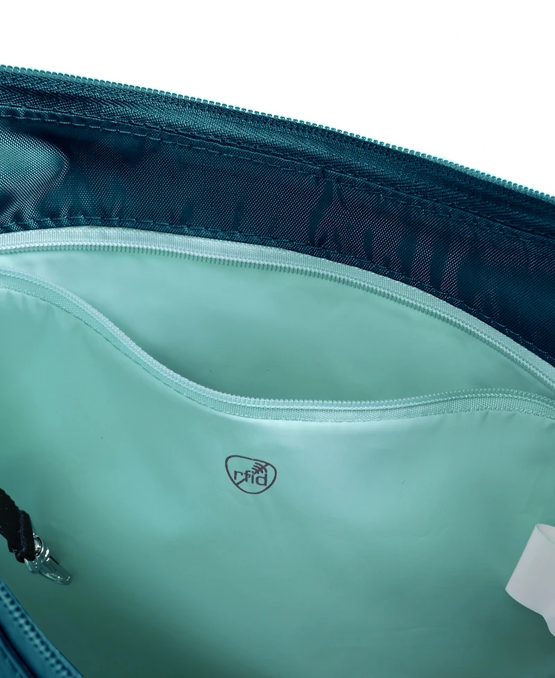 Travelon Anti-Theft Roam Medium Crossbody