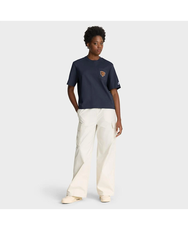 Nike Women's Navy Chicago Bears Rewind Pocket Boxy T-Shirt