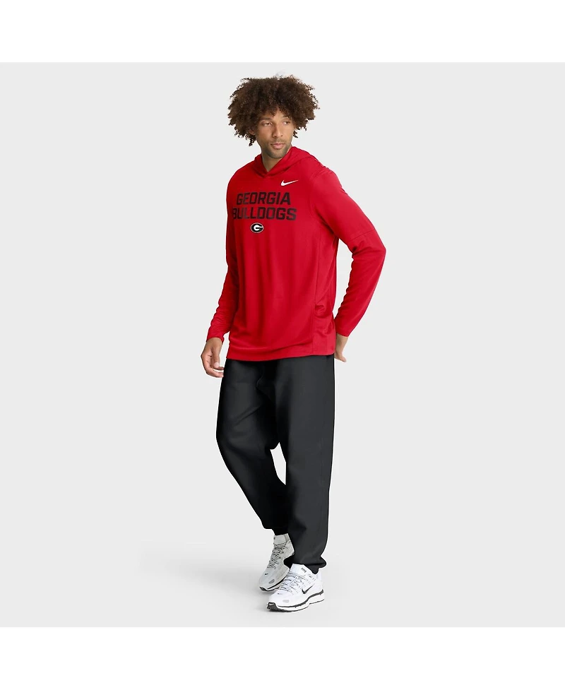 Nike Men's Red Georgia Bulldogs 2025 Sideline Performance Long Sleeve Hoodie T-Shirt
