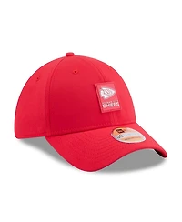 New Era Men's Red Kansas City Chiefs 2025 Sideline 39THIRTY Flex Hat