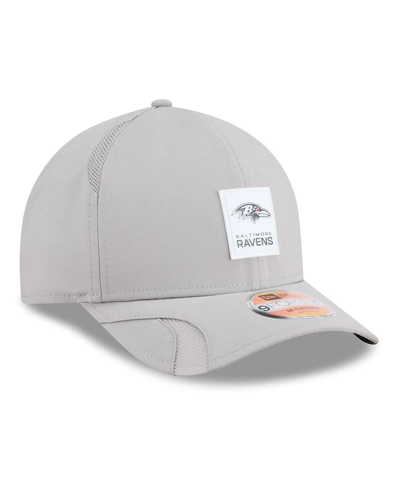 New Era Men's Gray Baltimore Ravens 2025 Sideline M-crown 9FORTY Adjustable Hat