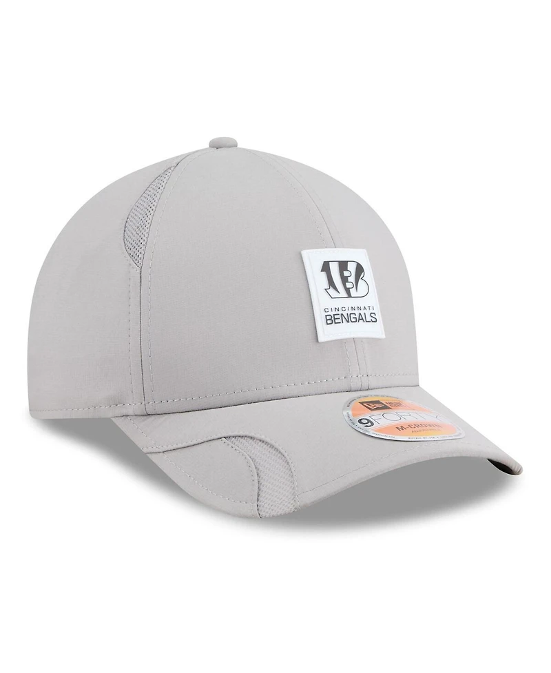 New Era Men's Gray Cincinnati Bengals 2025 Sideline M-Crown 9FORTY Adjustable Hat
