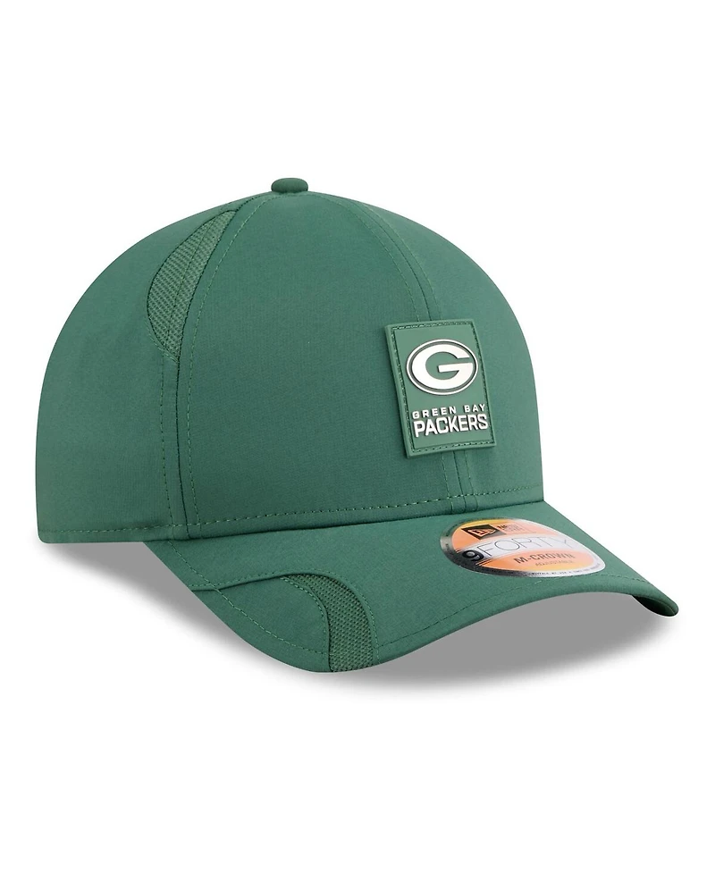 New Era Men's Green Green Bay Packers 2025 Sideline M-Crown 9FORTY Adjustable Hat