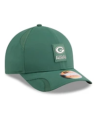 New Era Men's Green Green Bay Packers 2025 Sideline M-Crown 9FORTY Adjustable Hat