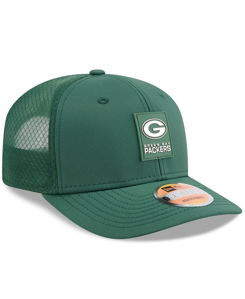 New Era Men's Green Green Bay Packers 2025 Sideline 9SEVENTY Trucker Adjustable Hat