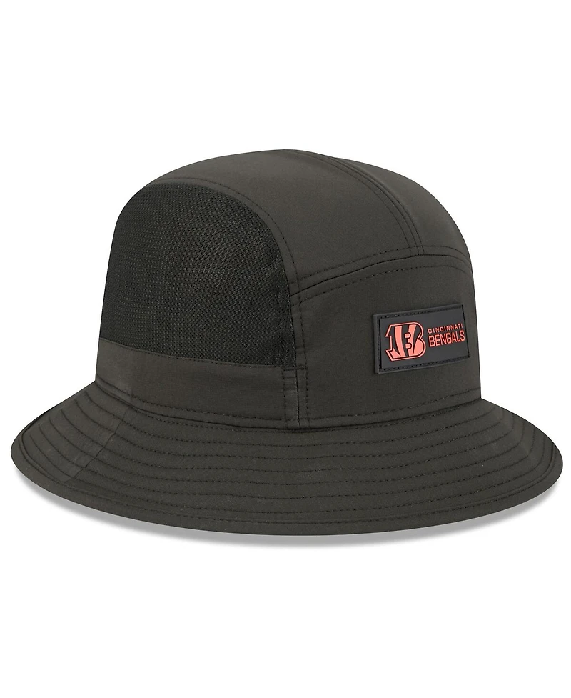 New Era Men's Black Cincinnati Bengals 2025 Sideline Bucket Hat