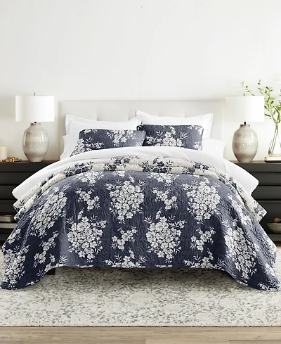 ienjoy Home Distressed Bouquet Reversible 3-Pc. Quilt Set