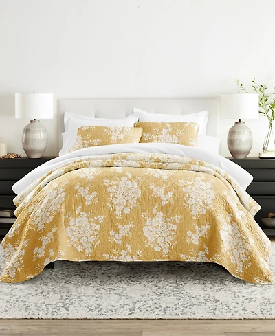 ienjoy Home Distressed Bouquet Reversible 3-Pc. Quilt Set, Full/Queen