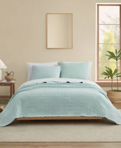 Ugg Campo Exquisite Quilt Set