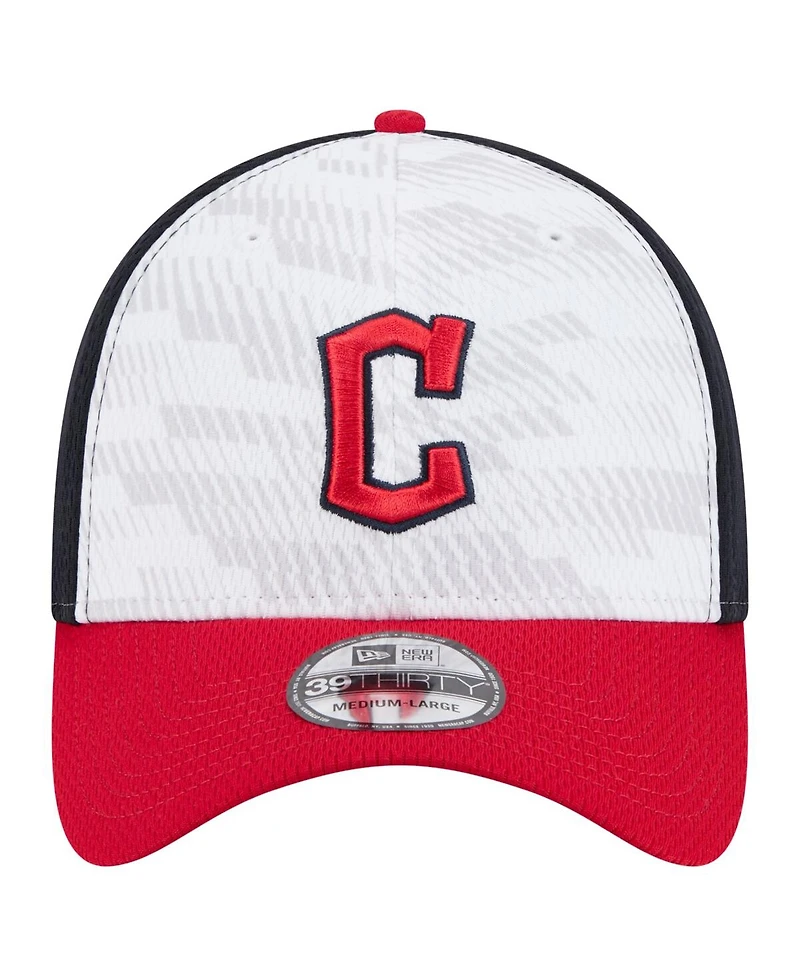 New Era Men's Navy/Red Cleveland Guardians 2025 Mlb Clubhouse 39THIRTY Flex Hat