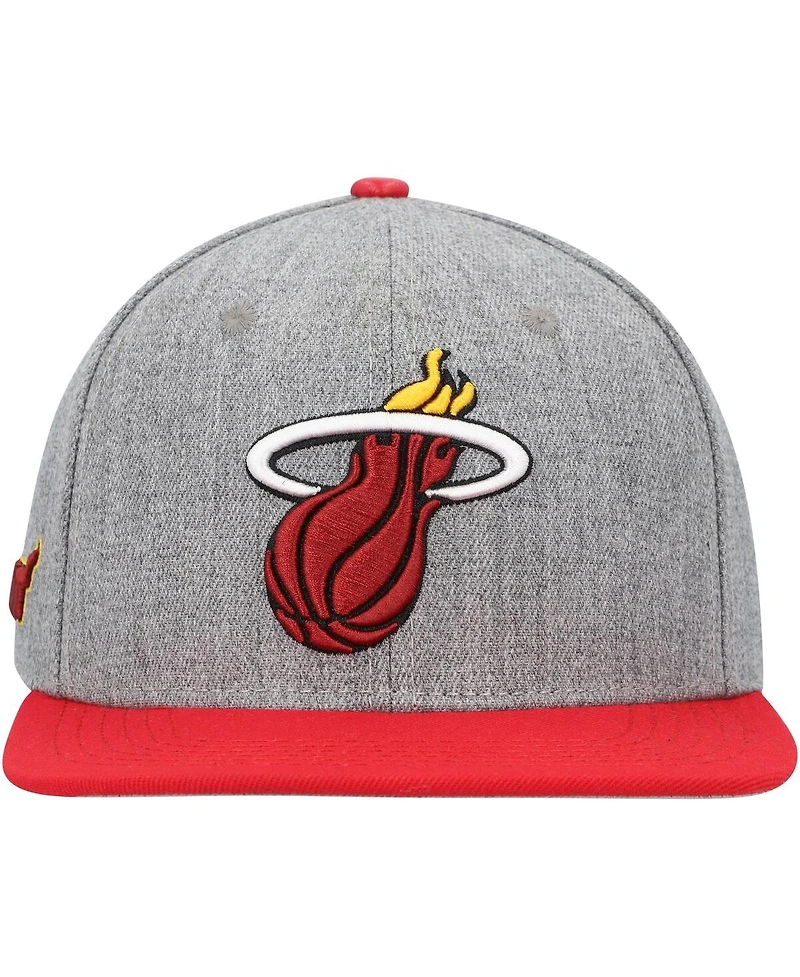 Pro Standard Men's Gray/Red Miami Heat Classic Logo Two-Tone Snapback Hat
