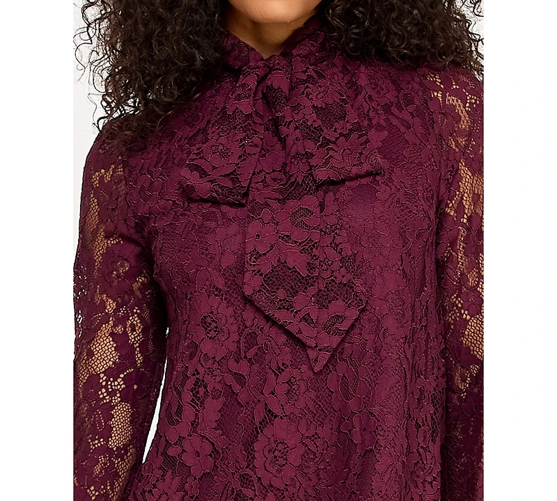 Seni & Cade Juniors' Embroidered Lace Dress