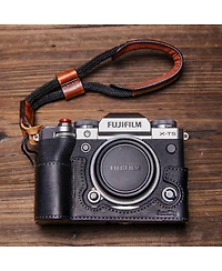 SmallRig 3927 Half Camera Case and Wrist Strap Kit for Fujifilm X-T5