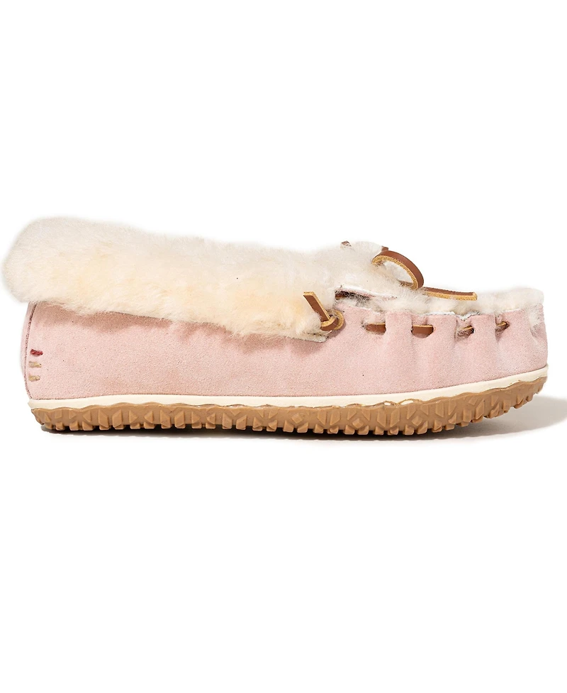 Minnetonka Women's Ultimate Sheepskin Slipper