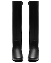Clarks Collection Women's Iridessa Glow Block Heel Boots