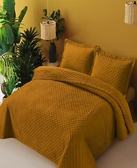 Tribeca Living Brisbane Microfiber Solid Oversized Quilt Set
