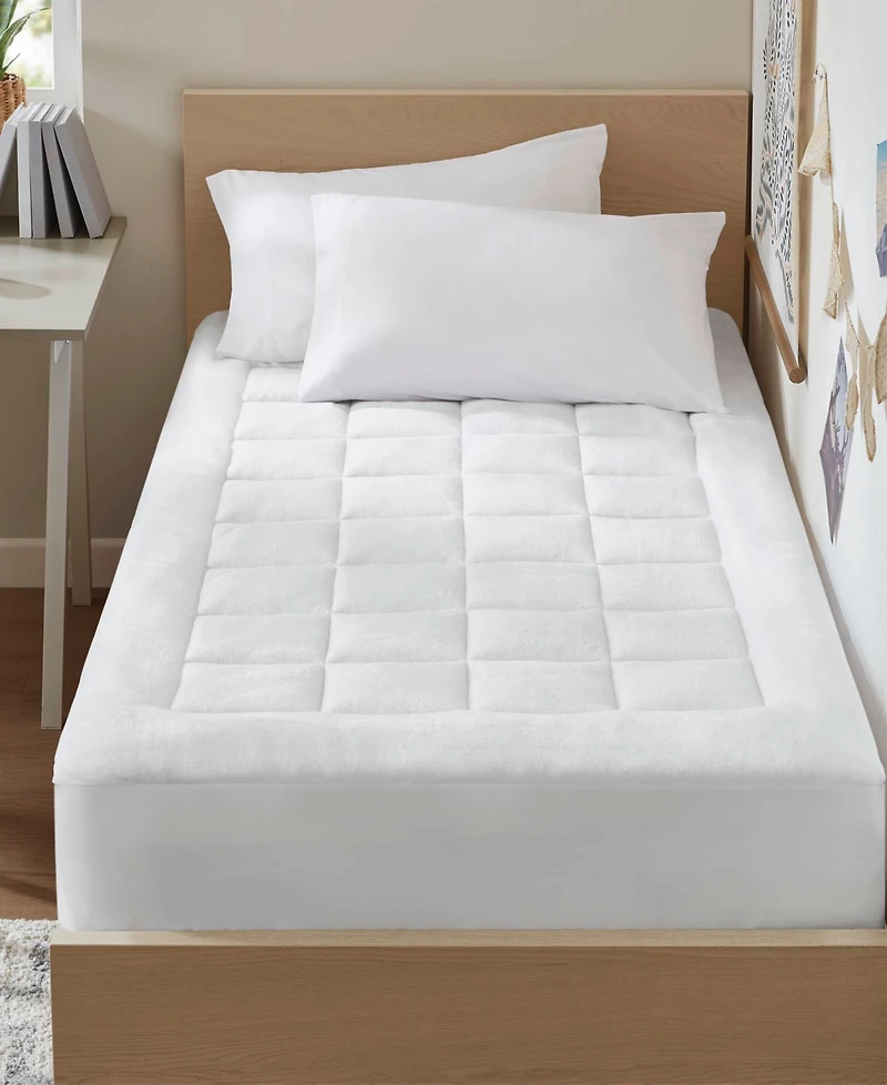 Madison Park Cloud Soft Plush Waterproof Mattress Pad