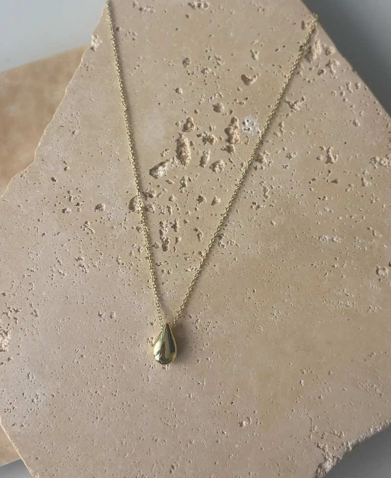 Adornia Gold Teardrop Necklace