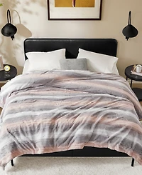Madison Park Zuri Faux Fur Blanket