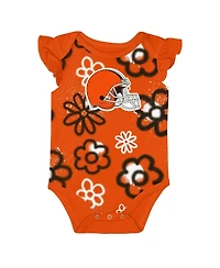 Outerstuff Baby Girls 2-Piece Cleveland Browns The Sunshine Bodysuit Set
