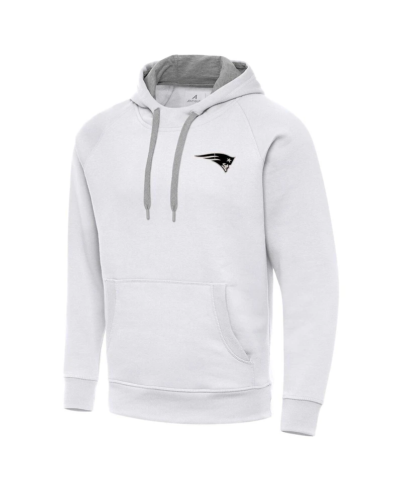 Antigua Men's White New England Patriots Brushed Carbon Victory Pullover Hoodie