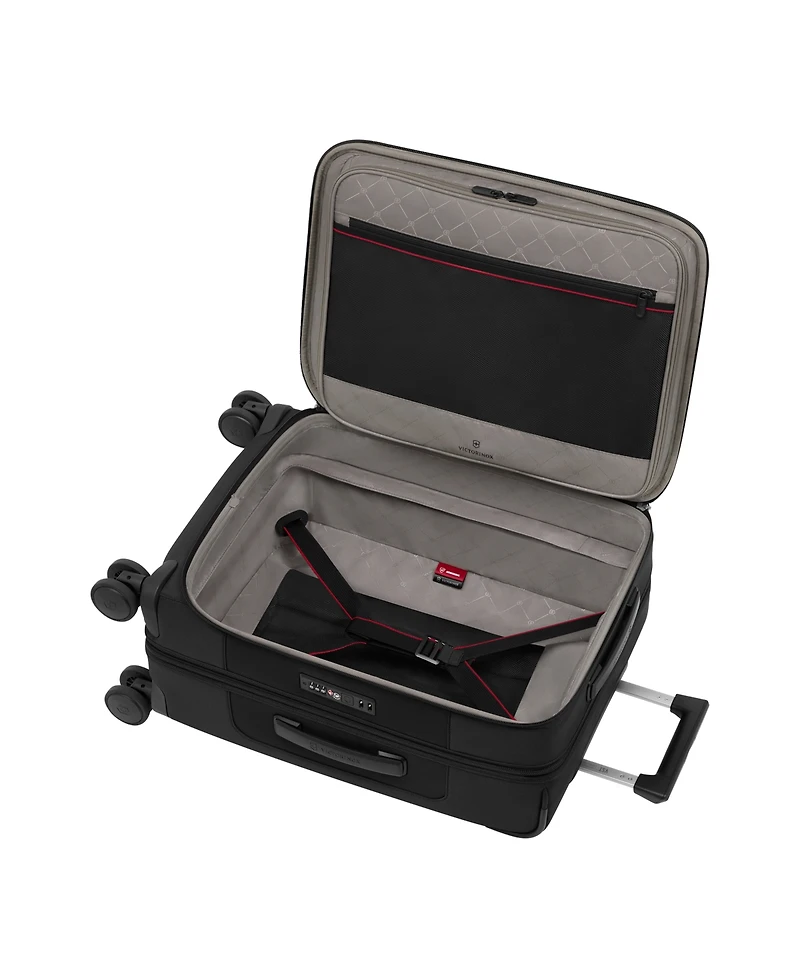 Victorinox Werks Traveler 7.0 Frequent Flyer Carry-On Business 22"