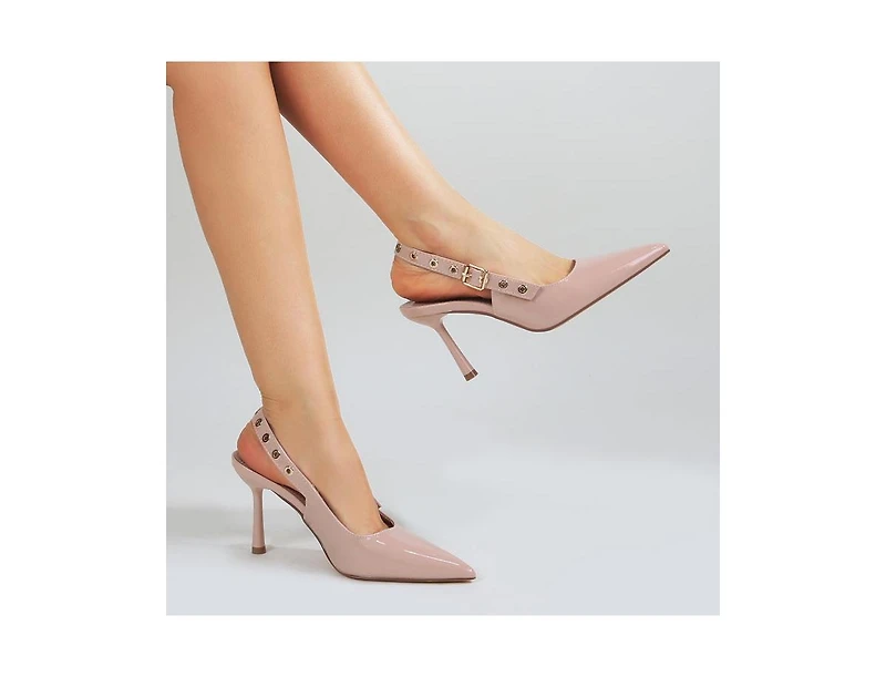 Berness Candes Grommet Strap Slingback
