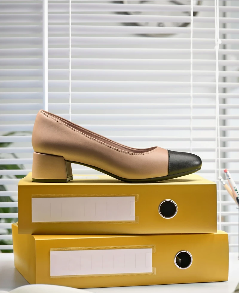 Clarks Women's Iridessa May Slip-On Pumps