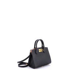 Pre-Owned Salvatore Ferragamo Small Studio Top Handle Box Bag Leather