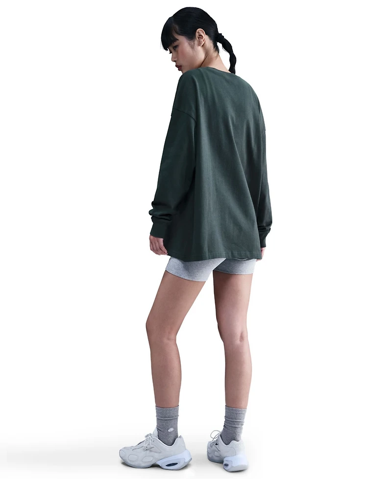 Nike Women's Oversized Long Sleeve T-Shirt