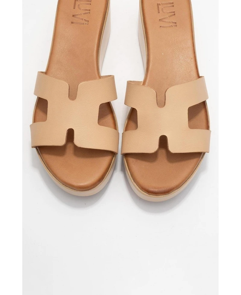 Forever & Always Shoes Lia Leather Platform Sandal (Women)