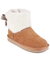 earth Women's Wing Round Toe Casual Ankle Booties