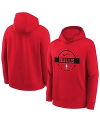 Nike Big Boys and Girls Red Chicago Bulls 2025/26 Club Fleece Practice Hoodie