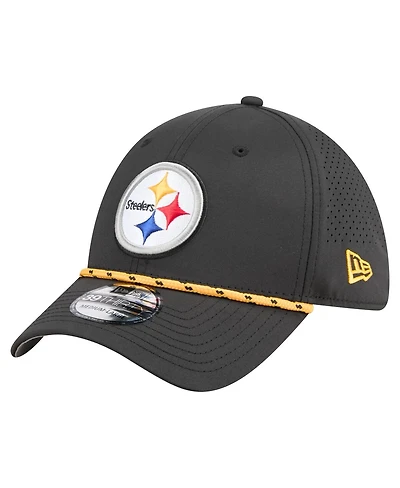 New Era Men's Black Pittsburgh Steelers Perforated 39THIRTY Flex Hat