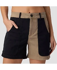 Backcountry Women's Venture Patch Short Casual Shorts