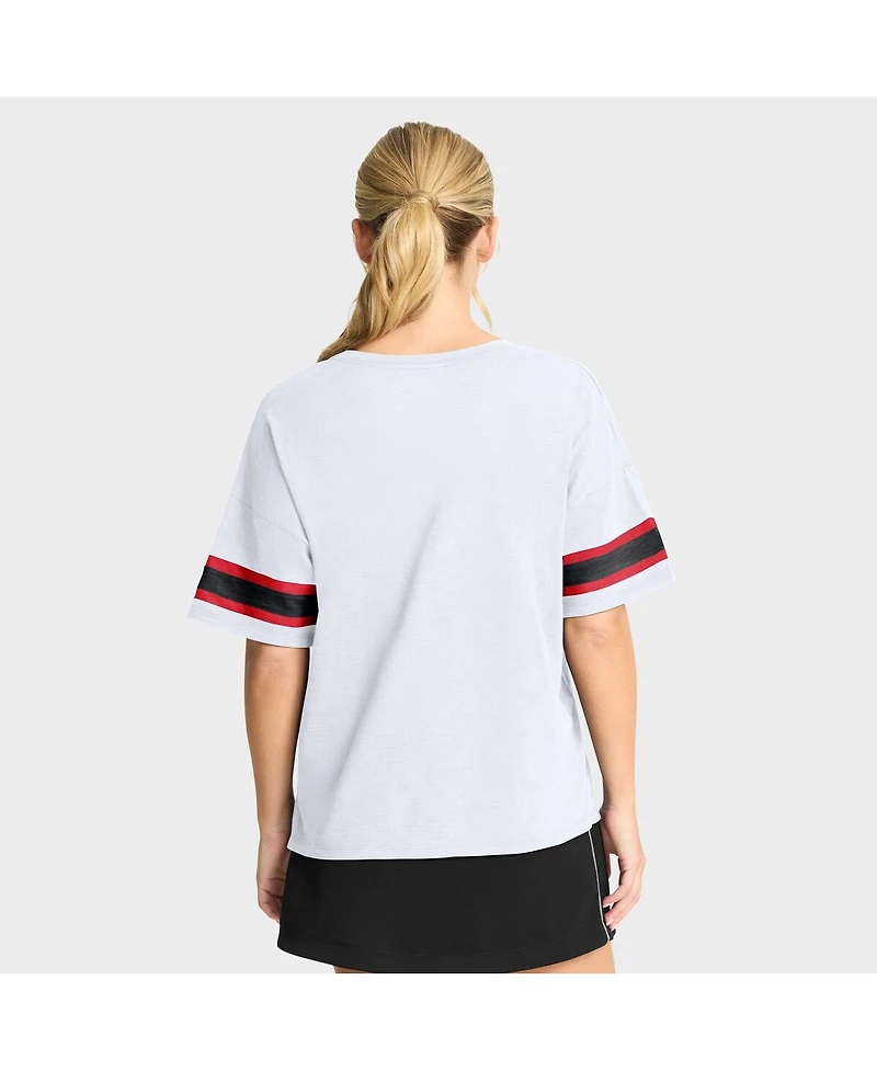 Fanatics Women's White Wisconsin Badgers Hometown Premium Script T-Shirt