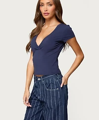 Edikted Women's Merinda V Neck T Shirt