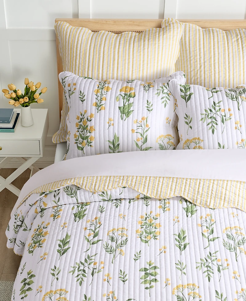 Levtex Home Daffodil Reversible 3-Pc. Quilt Set, Full/Queen