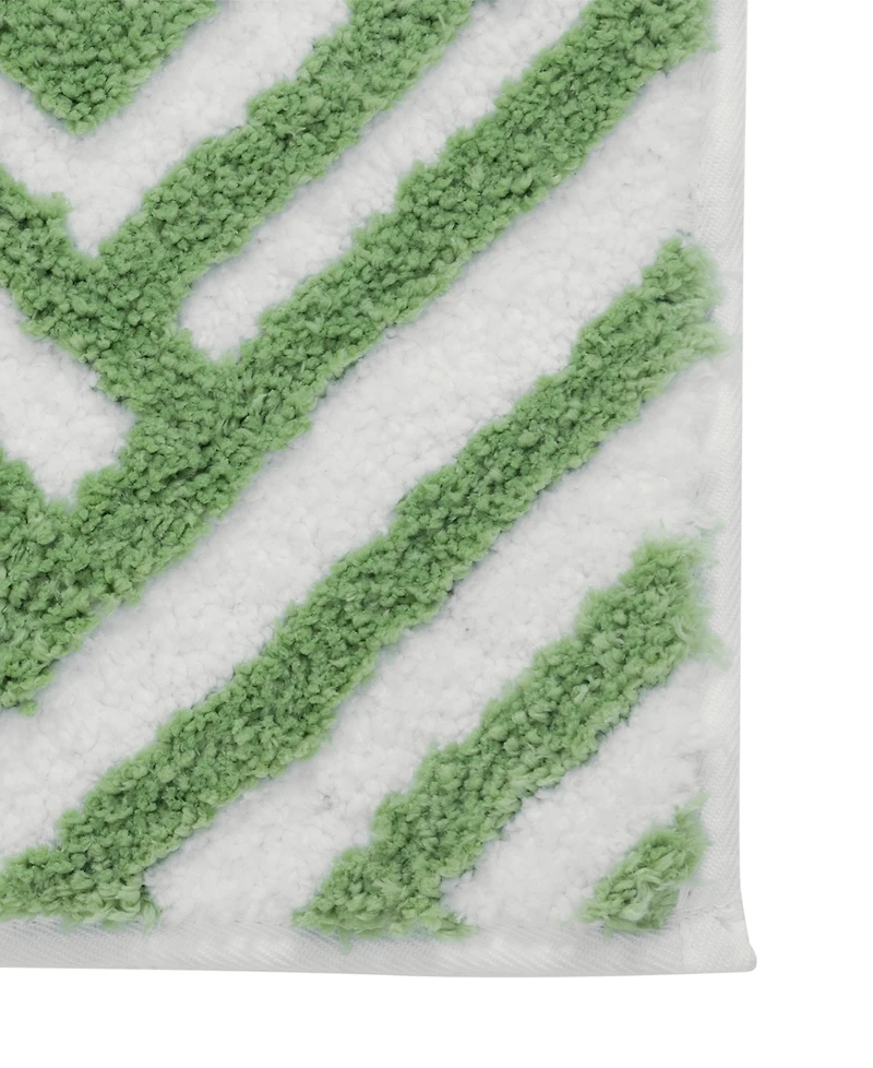 Vcny Home Geometric Lines Tufted Bath Rug, 18" x 27"