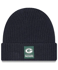 New Era Men's Charcoal Green Bay Packers 2025 Sideline Cold Weather Cuffed Knit Hat