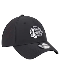 New Era Men's Black Chicago Blackhawks Night 39THIRTY Flex Hat