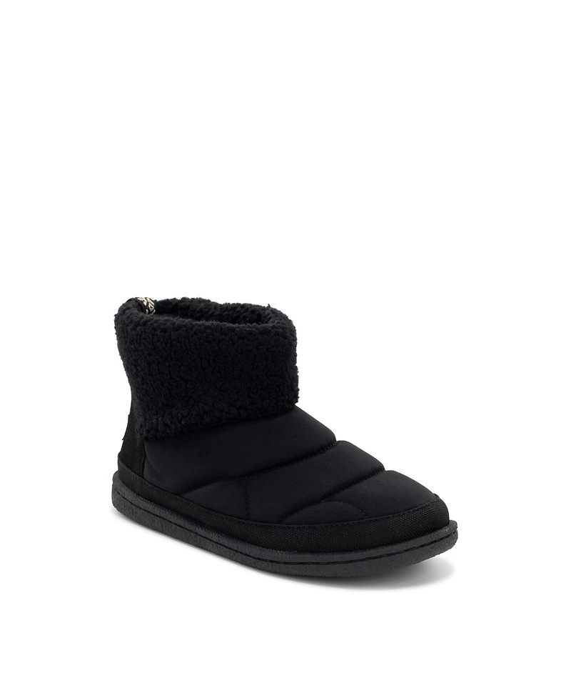 Staheekum Women's Shasta Chalet Ankle Boot